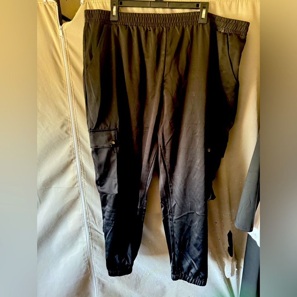 Black Like new Time and Tru XL hip hoppy type loose pants! Silky